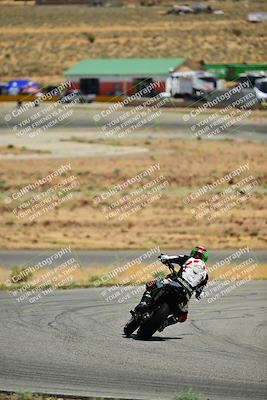 media/Apr-13-2025-TrackXperience (Sun) [[fb1ef998a6]]/Level 2 (Intermediate)/Turn 2 (Session 5)/